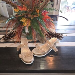 Elegant Gold Women's Sandals